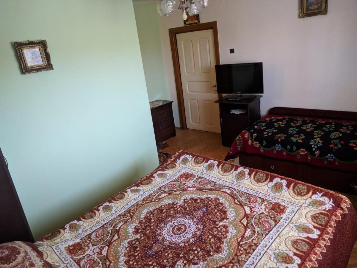Cazare Adela Horezu Bagian luar foto