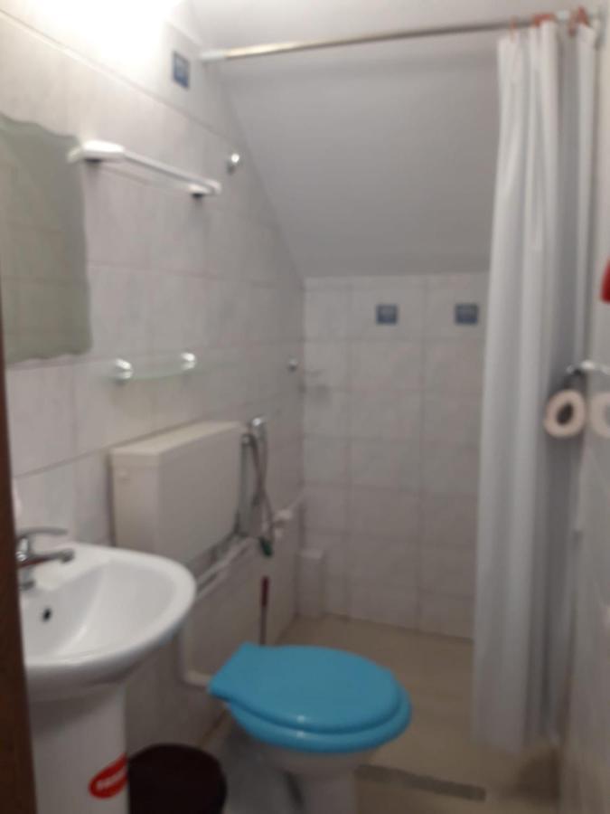 Cazare Adela Horezu Bagian luar foto